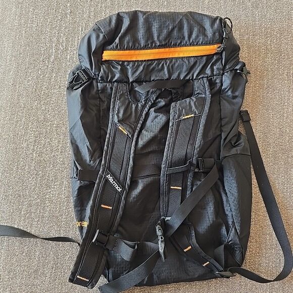 Marmot Kompressor Plus 20L Soft Shell Lightweight Hiking Backpack Black - Picture 4 of 9